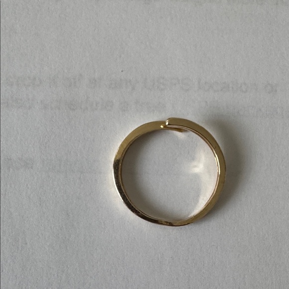 Ring Concierge Open Gold Wrap Ring- 14k Yellow Gold Size 6 - Picture 8 of 9